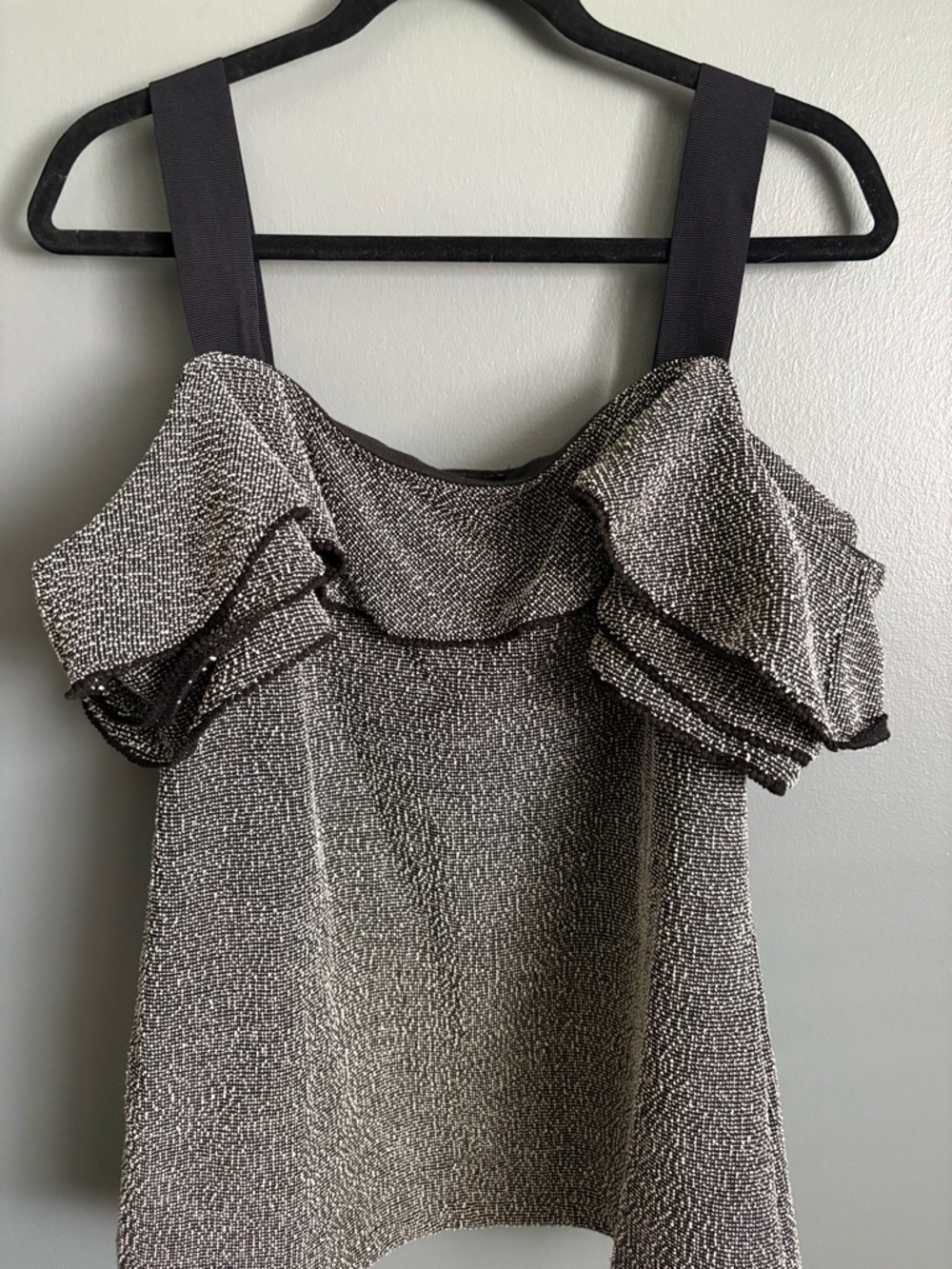 Banana Republic Black and White Textured Ruffle off the shoulder